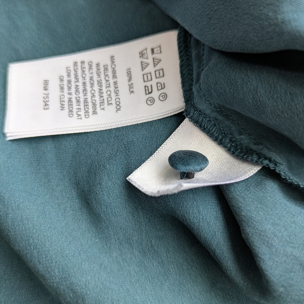 Deep Teal Silk Women's Top Buttery Soft Sz XL - Picture 7 of 11